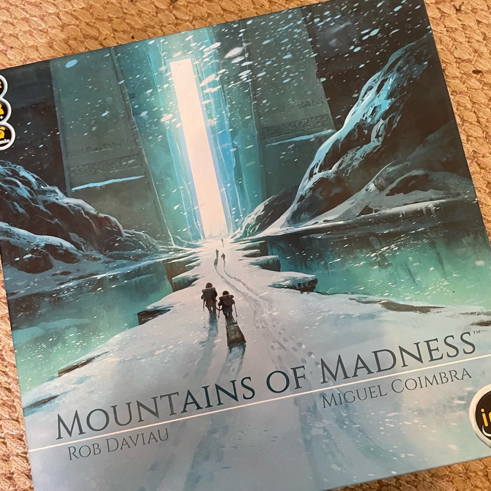 Mountains of Madness Board Game - iello 2017